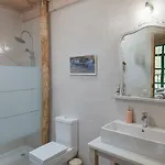 La Figal De Xugabolos, Hotel