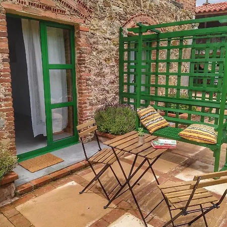 La Figal De Xugabolos, Salas Otel 2*