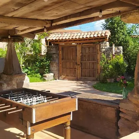 La Figal De Xugabolos, Salas