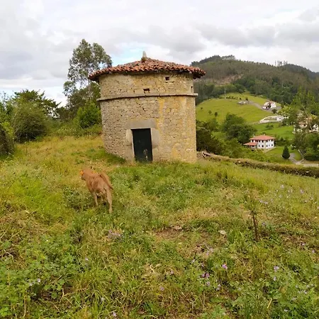 La Figal De Xugabolos, Salas Hotel