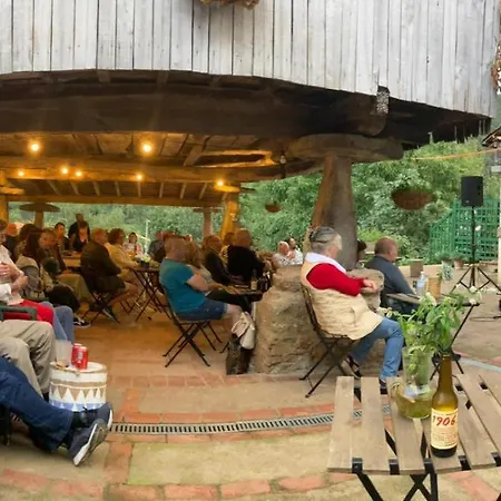 La Figal De Xugabolos, Salas (Asturias)