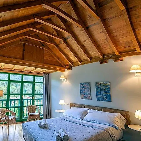La Figal De Xugabolos, Hotel Salas (Asturias)