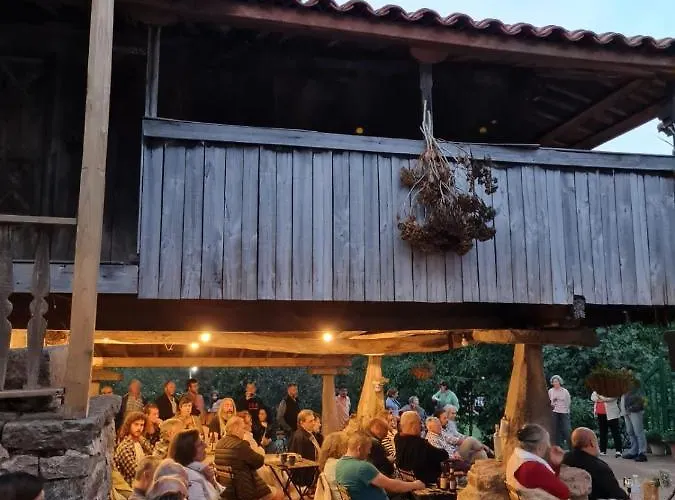 La Figal De Xugabolos, Hotel 3*