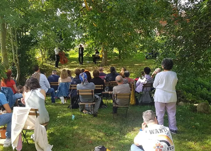 La Figal De Xugabolos, Hotel Salas (Asturias)