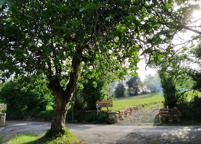 La Figal De Xugabolos, Hotel Salas (Asturias)